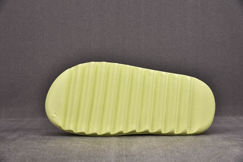 Really Good Fake Yeezy Slide “Glow Green” for Cheap (5)